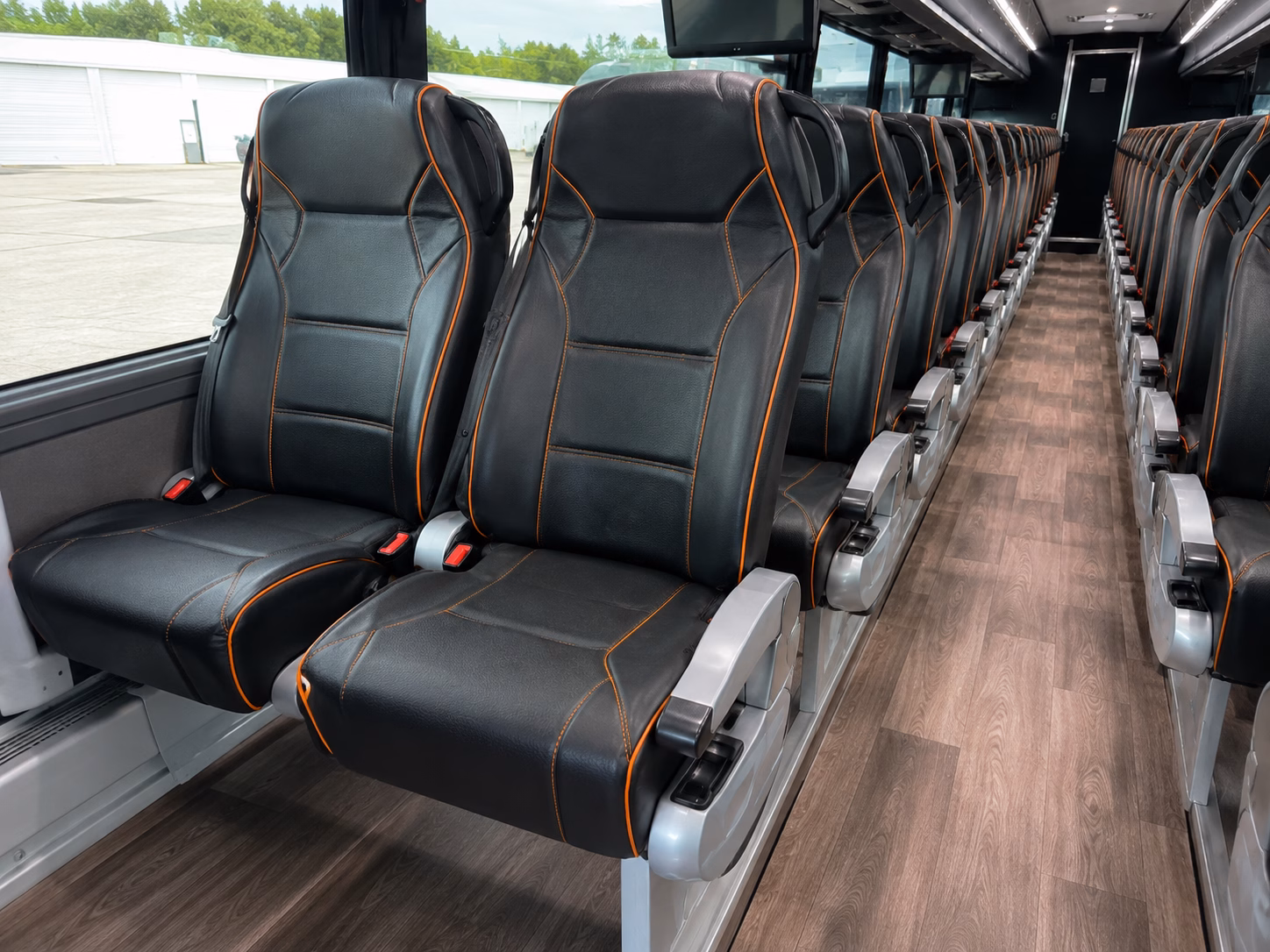 charter bus rentals for turning stone and destination wedding weekends